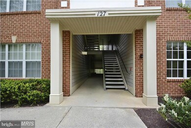 127 Timberbrook Ln unit 203, Gaithersburg, MD 20878 - photo 2