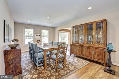 15128 Middlegate Rd, Silver Spring, MD 20905 - photo 5