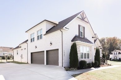 1057 Pretender Way, Columbia, TN 38401 - photo 4