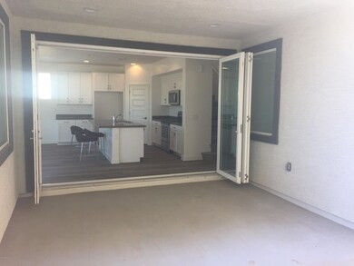 Patio lot 10