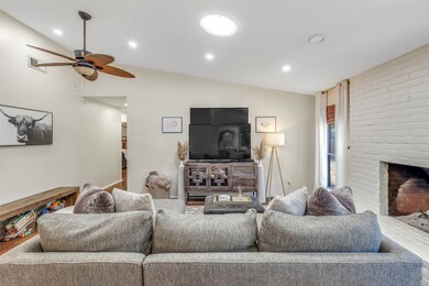 8103 Current Cir, Austin, TX 78736 - photo 6