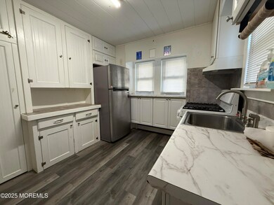 930 Tappan St, Forked River, NJ 08731 - photo 7