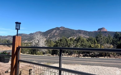 3842 S Canyon Cove unit 310, New Harmony, UT 84757 - photo 3