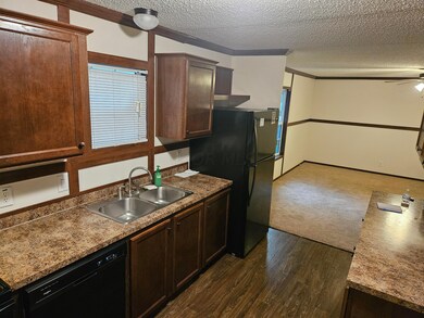 Kitchen 210