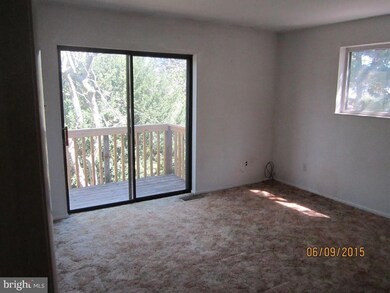 218 Pontiac St unit B, Essington, PA 19029 - photo 4