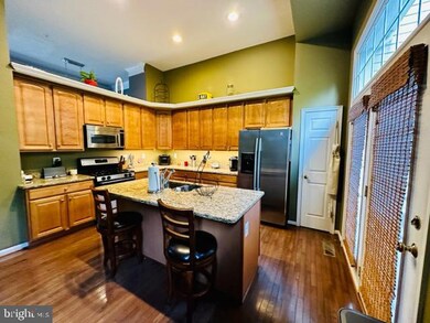 1637 Treetop View Terrace, Silver Spring, MD 20904 - photo 4