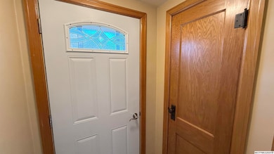 102 S Indiana Ave, Mason City, IA 50401 - photo 4