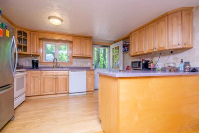 Kitchen with plenty of storage