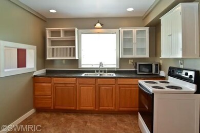 4706 Watson Rd, Three Oaks, MI 49128 - photo 3