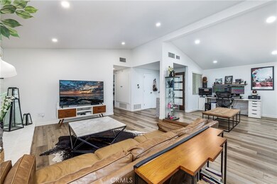 20756 Clarendon St, Woodland Hills, CA 91367 - photo 7