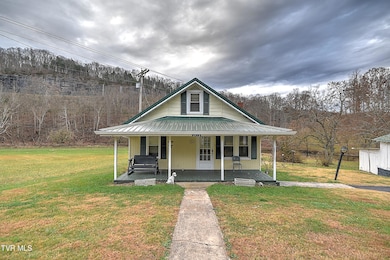 3478 Reed Hollow Rd, Gate City, VA 24251 - photo 2