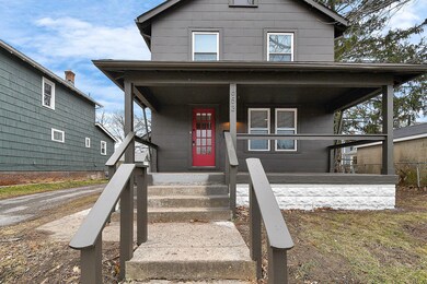 653 East Columbus Street