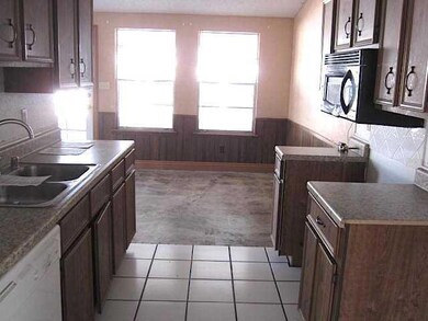 15341 Northport Ct, Horizon City, TX 79928 - photo 7