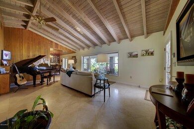 Tongue & Groove Pine Ceilings