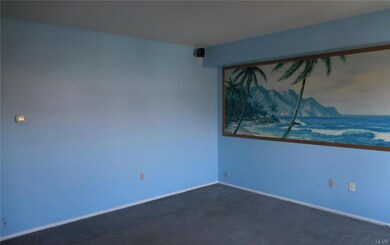 46 Eisenhower Cir, Whitehall, PA 18052 - photo 2