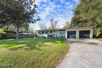 514 Mandalay Rd, Jacksonville, FL 32216 - photo 4