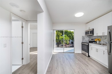 2461 SW 22nd St unit 35, Miami, FL 33145 - photo 2