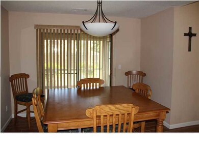 900 Bay Dr unit 43, Niceville, FL 32578 - photo 6