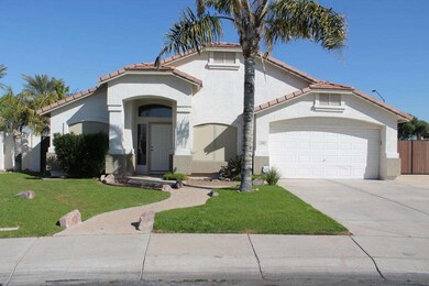 649 S Marin Dr, Gilbert, AZ 85296 - photo 2