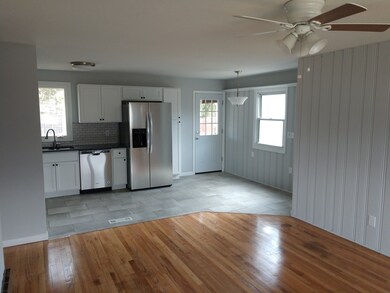 19 Jerilis Dr, Springfield, MA 01119 - photo 6
