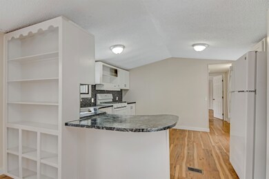 609 River St unit 37, Castleton, VT 05735 - photo 5