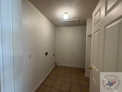 3908-3910 Wren Rowe Dr, Texarkana, TX 75503 - photo 6