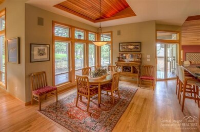 3361 NW Mccready Dr, Bend, OR 97701 - photo 5