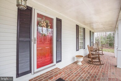 22896 Piney Wood Cir, California, MD 20619 - photo 6