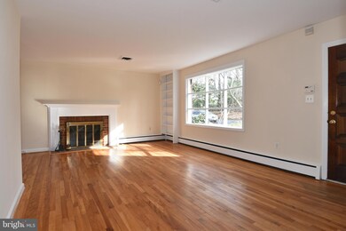 307 N Virginia Ave, Falls Church, VA 22046 - photo 6