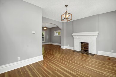 220 S BURGESS AVENUE COLUMBUS OH-7