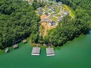 8355 Beryl Overlook, Gainesville, GA 30506 - photo 4