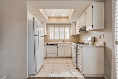 4363 Spencer St unit 14, Las Vegas, NV 89119 - photo 3