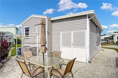 587 Nettles Blvd, Jensen Beach, FL 34957 - photo 4