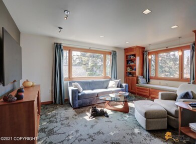 2903 Doris Place, Anchorage, AK 99517 - photo 4