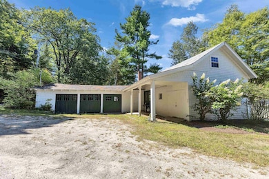 Detached Garage/guest unit
