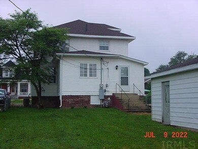 207 W 4th St, Bicknell, IN 47512 - photo 5