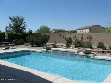 Back yard with no neighbors behind