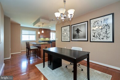 4069 S Four Mile Run Dr unit 404, Arlington, VA 22204 - photo 3