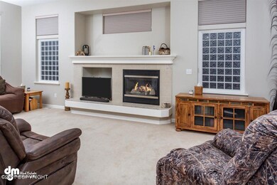 08-Living Room_DMD_8449-Edit