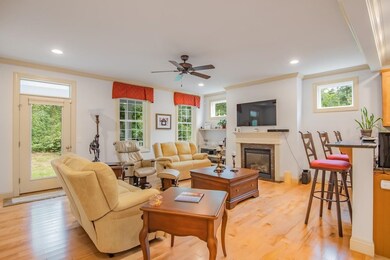 127 Waterlefe Way, Colchester, VT 05446 - photo 4