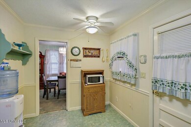 13-3202 King Dr