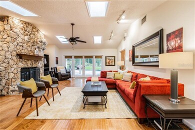 2733 Ingeborg Ct, Windermere, FL 34786 - photo 6