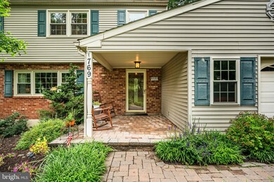 769 Mockingbird Ln, Norristown, PA 19403 - photo 4