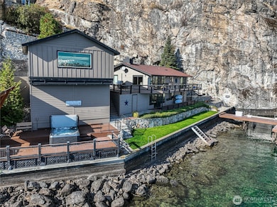 10370 S Lakeshore Rd, Chelan, WA 98816 - photo 5