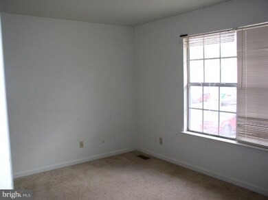 10907 Heatherwood Dr, Spotsylvania, VA 22553 - photo 4