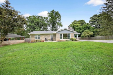 550 W Cross Rd, Bloomington, IN 47403 - photo 2