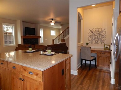 1305 NW Criterion Ln unit 7, Bend, OR 97709 - photo 6