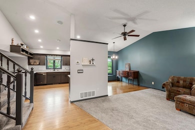 200 Meadow Dr, Loretto, MN 55357 - photo 4