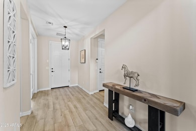 004-foyer