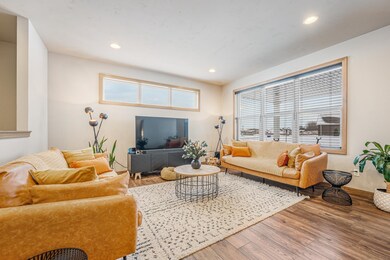 4647 N Cherryvale Ave, Appleton, WI 54913 - photo 5